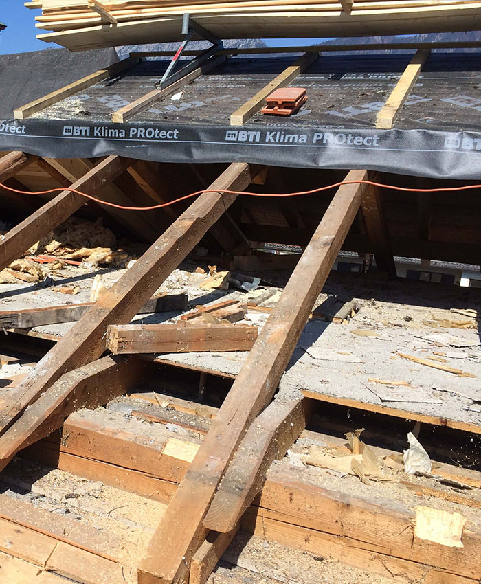 Couvreurs, Zingueurs, Charpentiers et Ramoneurs à Neuilly-sur-Seine (92200) et dans les Hauts-de-Seine (92)